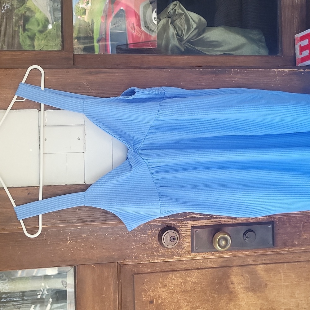 ONEILL light blue romper...XL....worn once....soft and comfy